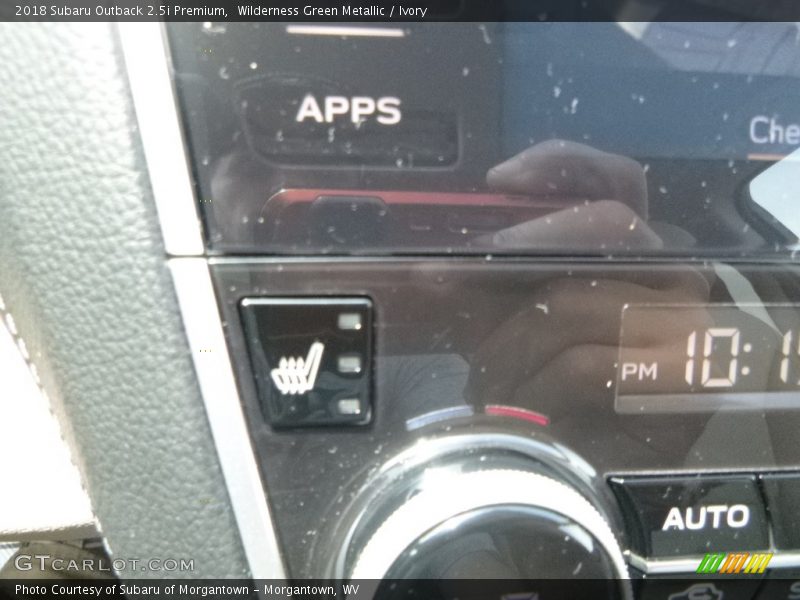 Wilderness Green Metallic / Ivory 2018 Subaru Outback 2.5i Premium