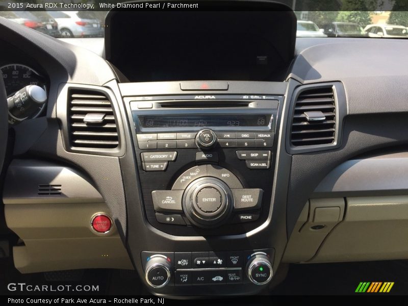 White Diamond Pearl / Parchment 2015 Acura RDX Technology