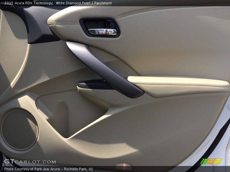 White Diamond Pearl / Parchment 2015 Acura RDX Technology
