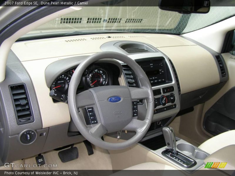 Dune Pearl Metallic / Camel 2007 Ford Edge SE