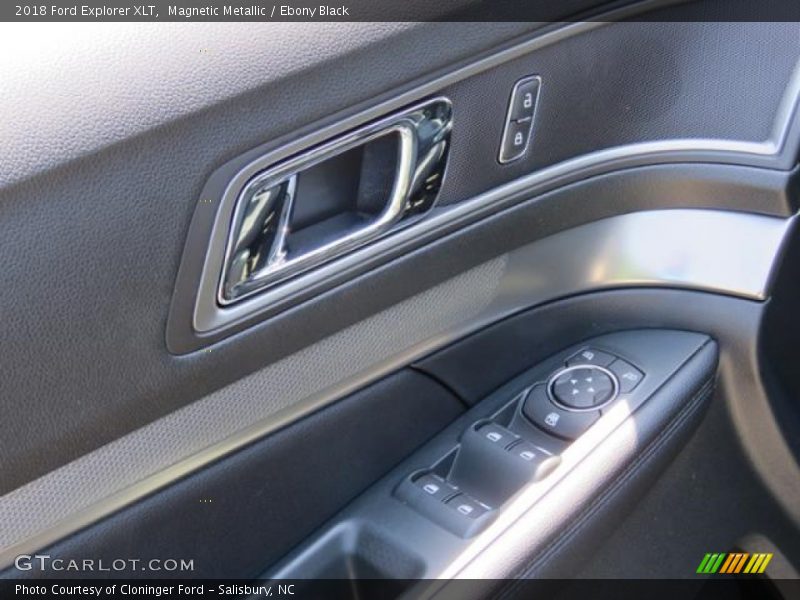Magnetic Metallic / Ebony Black 2018 Ford Explorer XLT