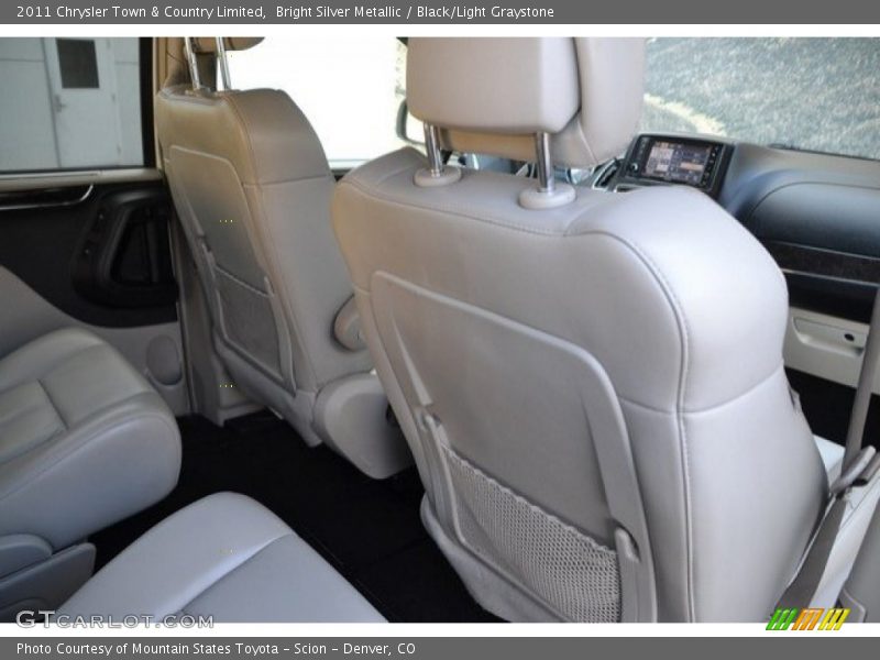 Bright Silver Metallic / Black/Light Graystone 2011 Chrysler Town & Country Limited