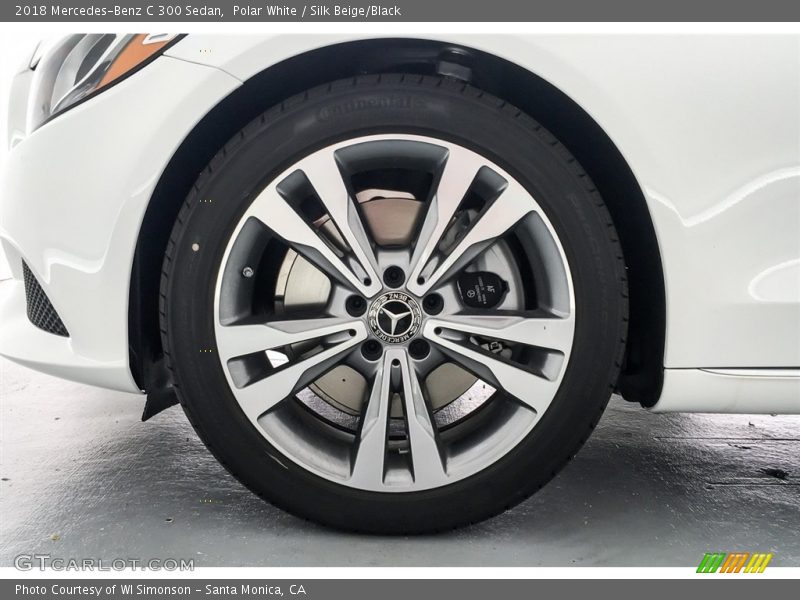 Polar White / Silk Beige/Black 2018 Mercedes-Benz C 300 Sedan