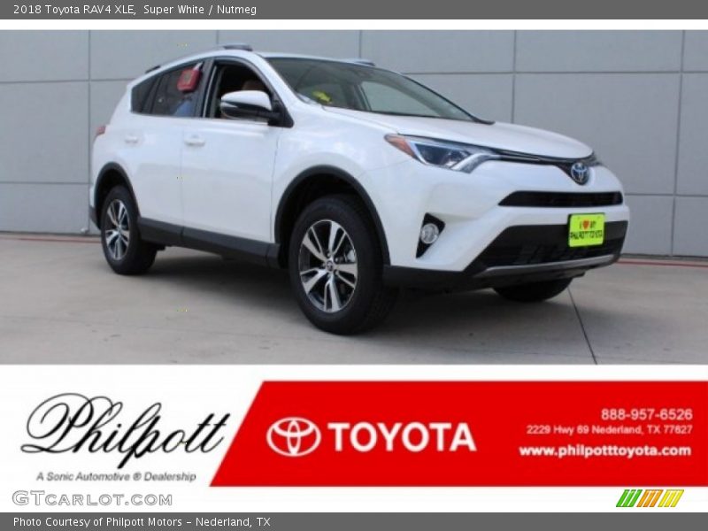Super White / Nutmeg 2018 Toyota RAV4 XLE