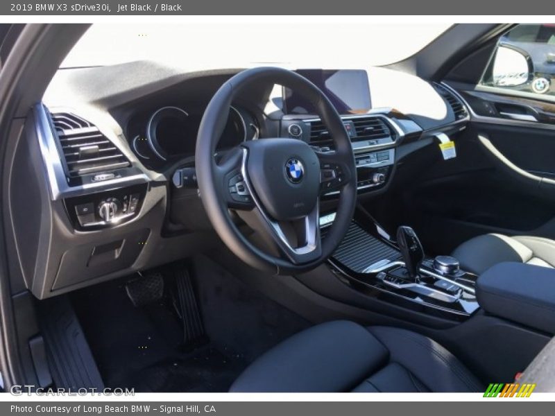 Jet Black / Black 2019 BMW X3 sDrive30i