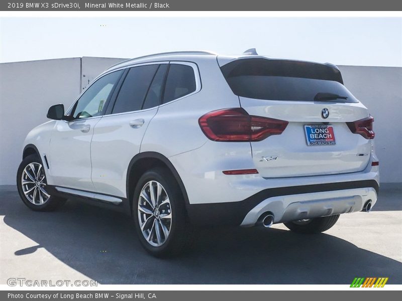 Mineral White Metallic / Black 2019 BMW X3 sDrive30i