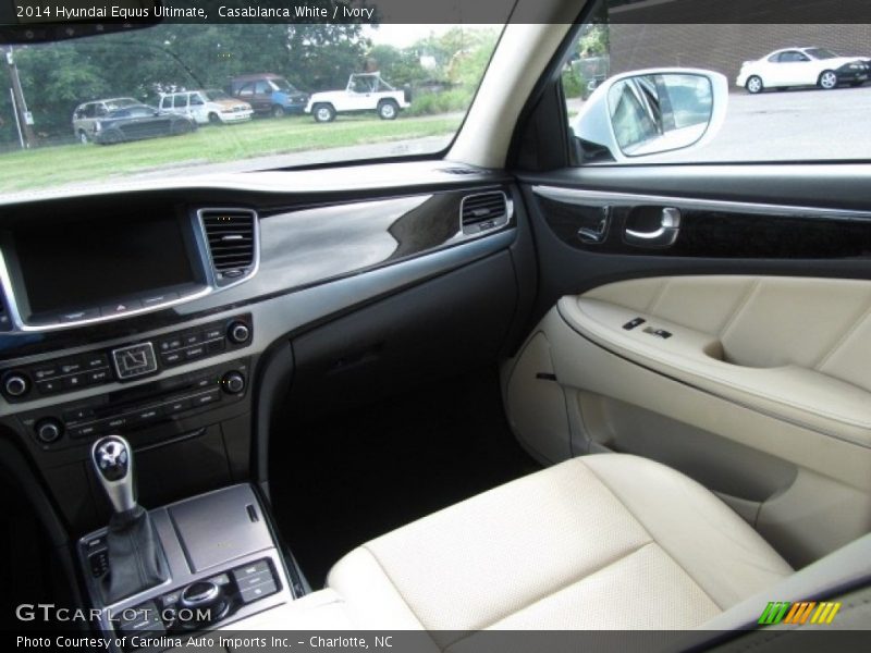 Casablanca White / Ivory 2014 Hyundai Equus Ultimate