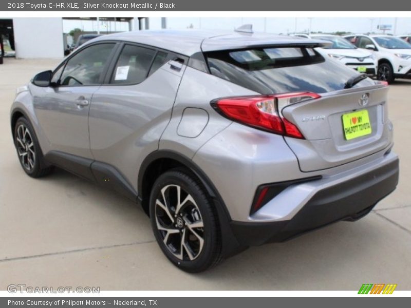 Silver Knockout Metallic / Black 2018 Toyota C-HR XLE