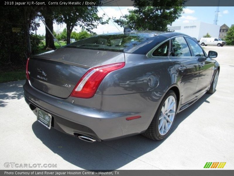 Corris Grey Metallic / Ebony 2018 Jaguar XJ R-Sport