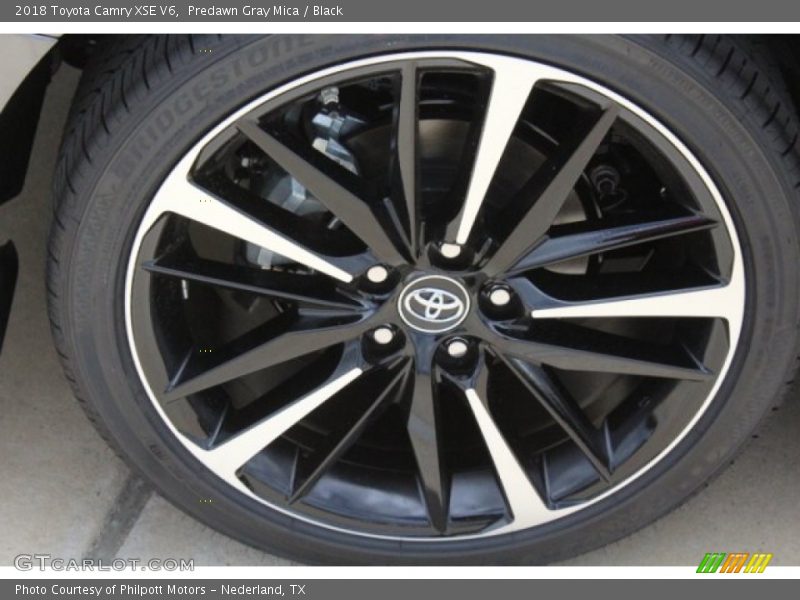 Predawn Gray Mica / Black 2018 Toyota Camry XSE V6
