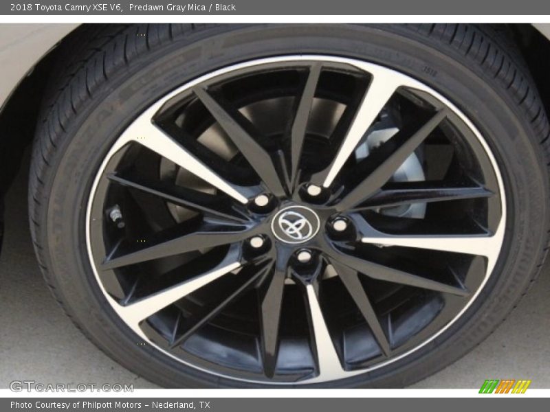 Predawn Gray Mica / Black 2018 Toyota Camry XSE V6