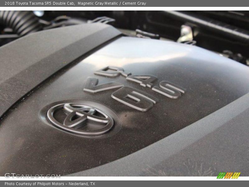 Magnetic Gray Metallic / Cement Gray 2018 Toyota Tacoma SR5 Double Cab