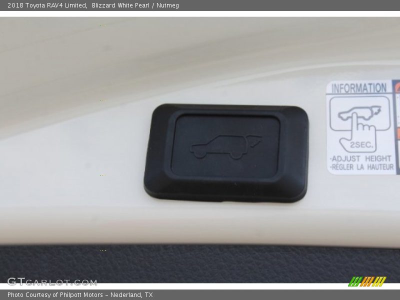 Blizzard White Pearl / Nutmeg 2018 Toyota RAV4 Limited