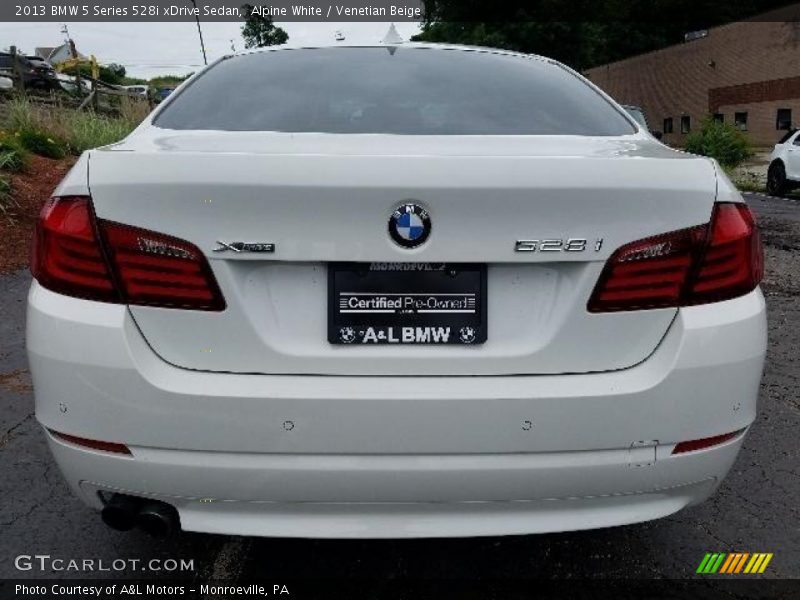 Alpine White / Venetian Beige 2013 BMW 5 Series 528i xDrive Sedan