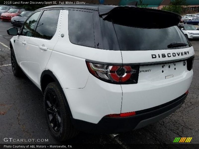 Fuji White / Ebony 2018 Land Rover Discovery Sport SE