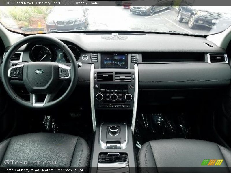 Fuji White / Ebony 2018 Land Rover Discovery Sport SE