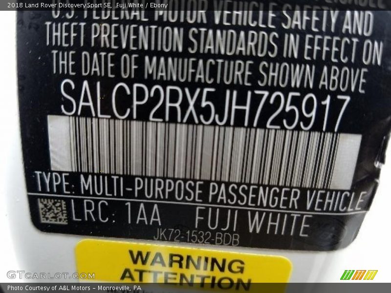 Fuji White / Ebony 2018 Land Rover Discovery Sport SE