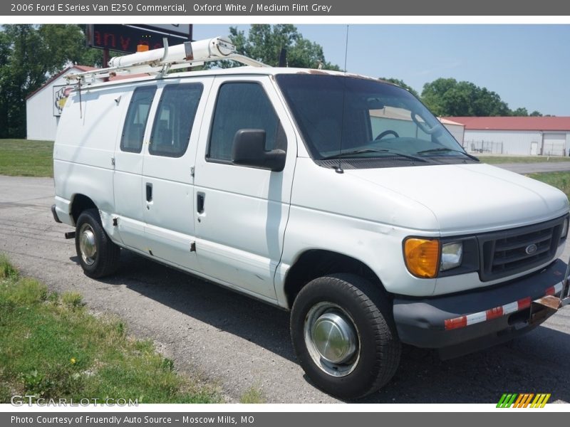 Oxford White / Medium Flint Grey 2006 Ford E Series Van E250 Commercial