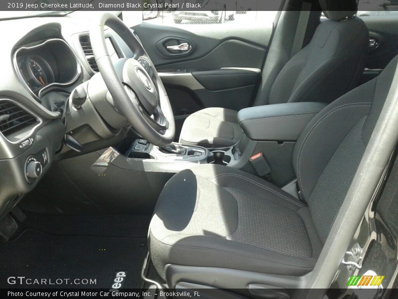 Diamond Black Crystal Pearl / Black 2019 Jeep Cherokee Latitude