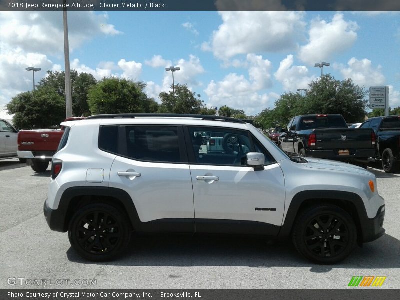 Glacier Metallic / Black 2018 Jeep Renegade Altitude