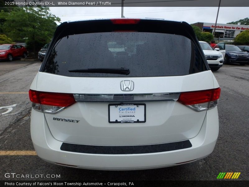 White Diamond Pearl / Truffle 2015 Honda Odyssey EX-L