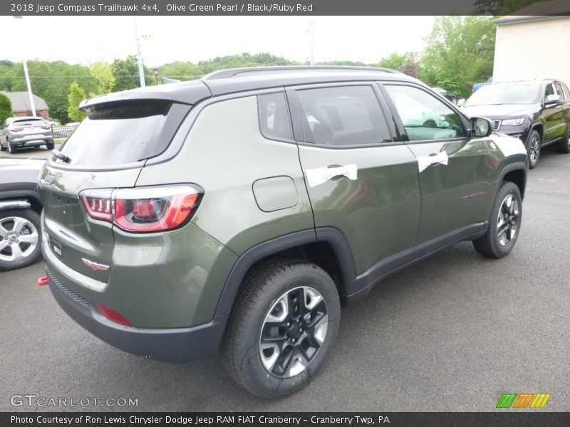Olive Green Pearl / Black/Ruby Red 2018 Jeep Compass Trailhawk 4x4