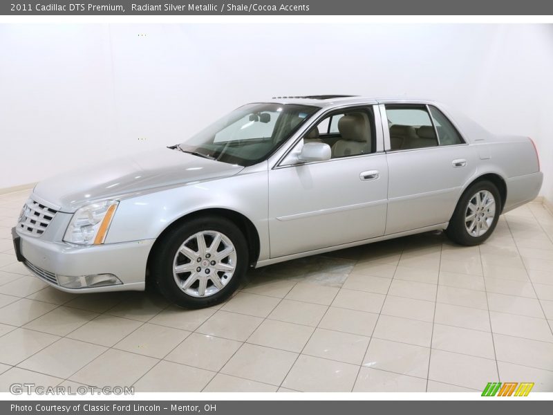 Radiant Silver Metallic / Shale/Cocoa Accents 2011 Cadillac DTS Premium