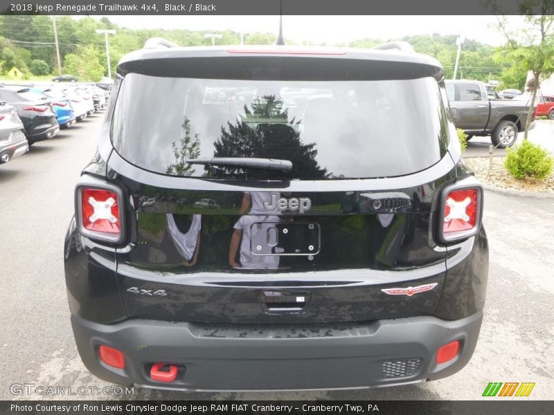 Black / Black 2018 Jeep Renegade Trailhawk 4x4