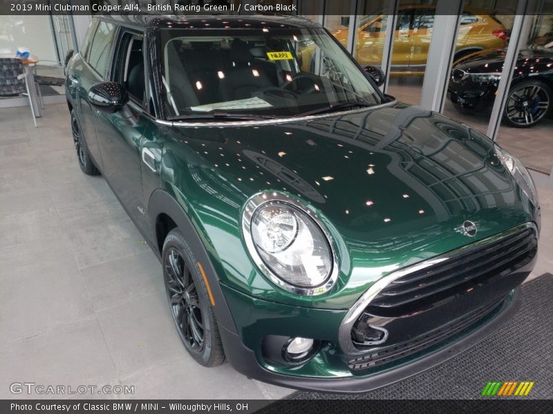 Front 3/4 View of 2019 Clubman Cooper All4