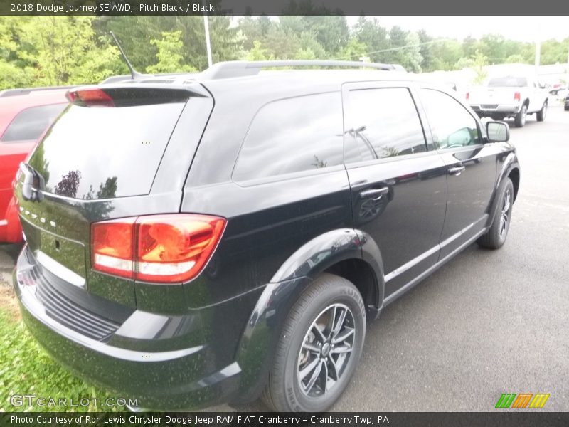 Pitch Black / Black 2018 Dodge Journey SE AWD