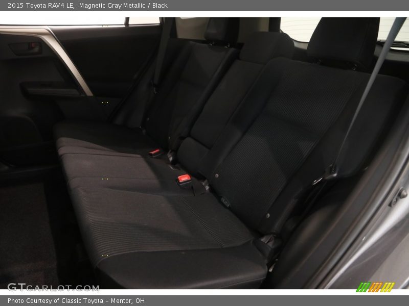 Magnetic Gray Metallic / Black 2015 Toyota RAV4 LE