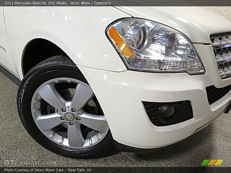 Arctic White / Cashmere 2011 Mercedes-Benz ML 350 4Matic