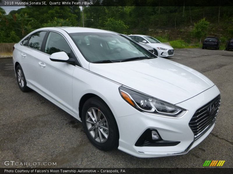 Quartz White Pearl / Black 2018 Hyundai Sonata SE