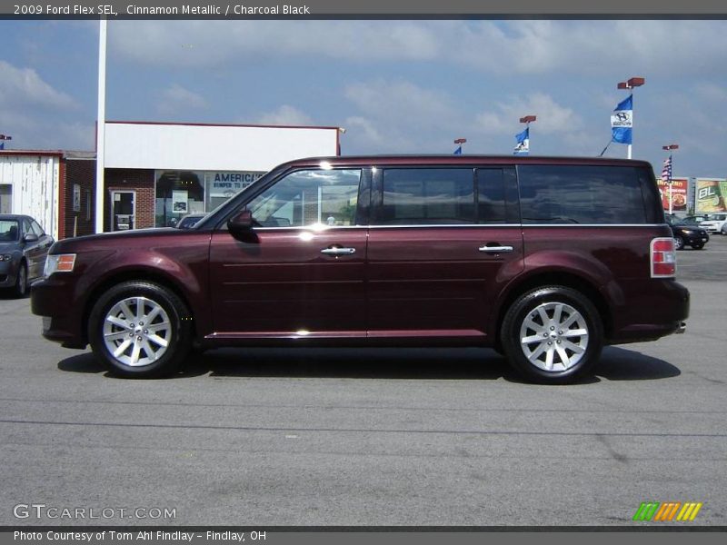 Cinnamon Metallic / Charcoal Black 2009 Ford Flex SEL