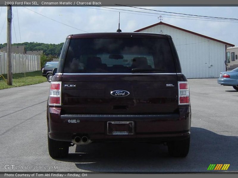 Cinnamon Metallic / Charcoal Black 2009 Ford Flex SEL