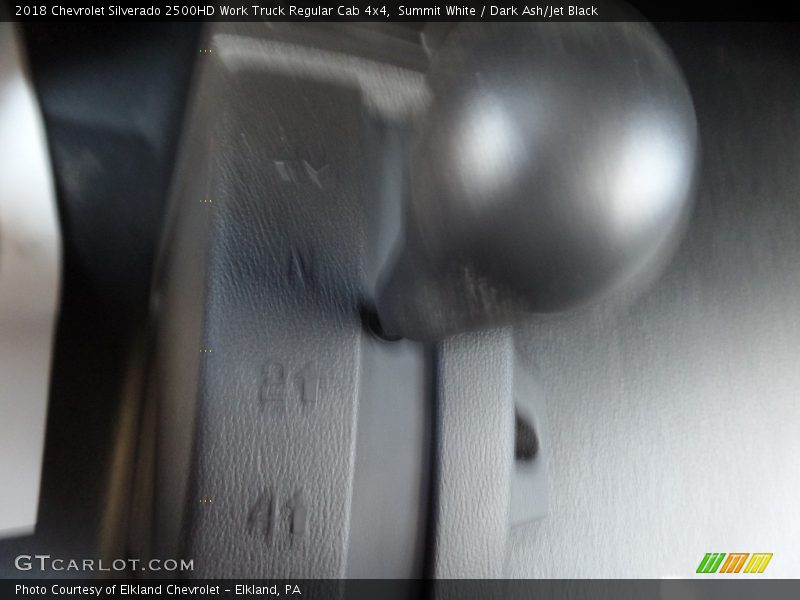 Summit White / Dark Ash/Jet Black 2018 Chevrolet Silverado 2500HD Work Truck Regular Cab 4x4