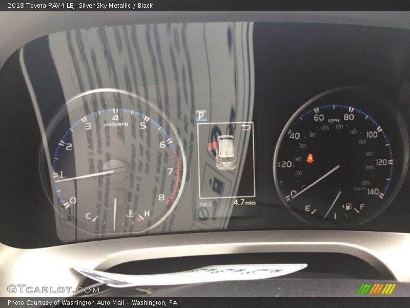 Silver Sky Metallic / Black 2018 Toyota RAV4 LE