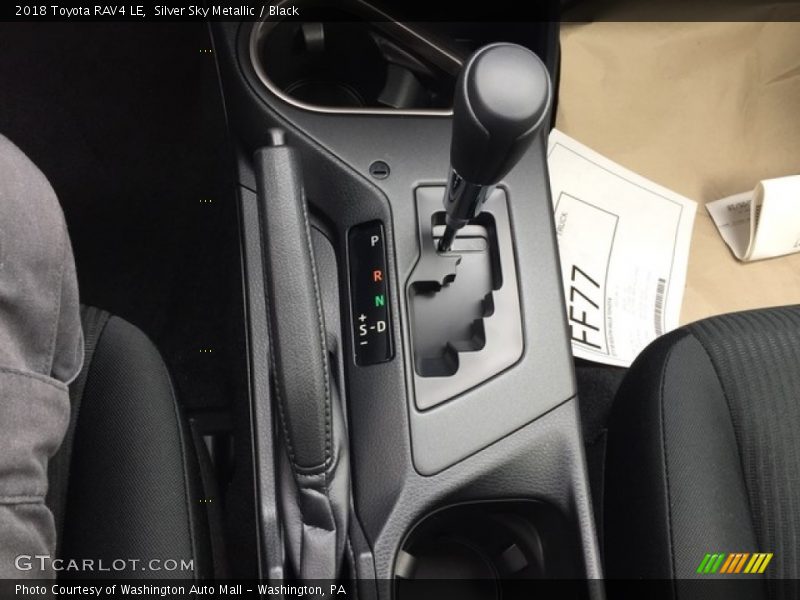 Silver Sky Metallic / Black 2018 Toyota RAV4 LE