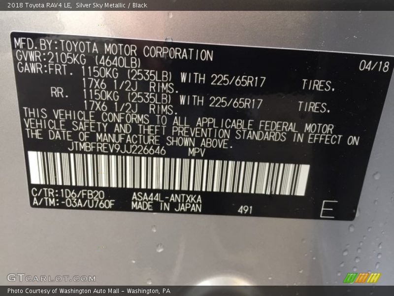 Silver Sky Metallic / Black 2018 Toyota RAV4 LE