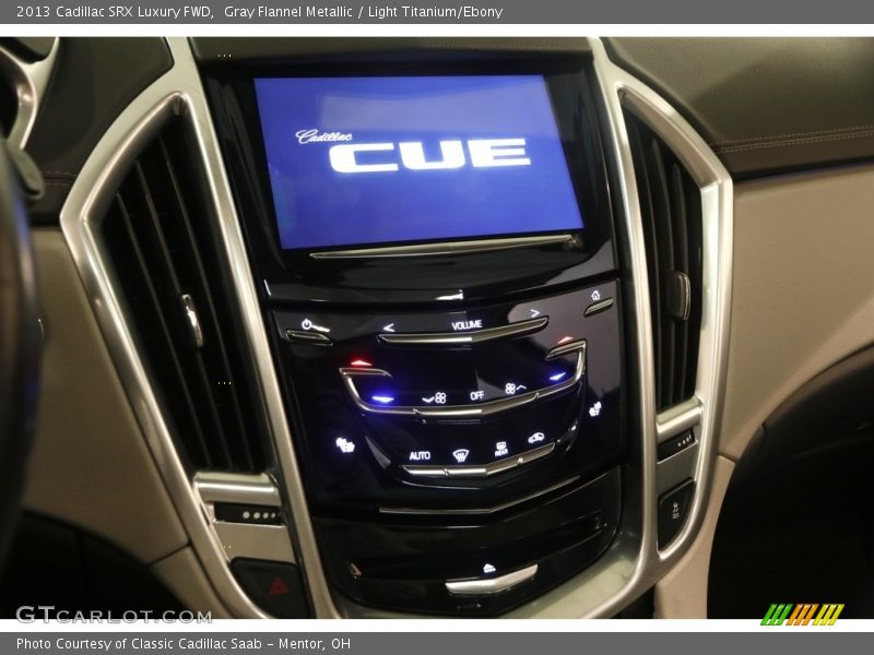 Gray Flannel Metallic / Light Titanium/Ebony 2013 Cadillac SRX Luxury FWD