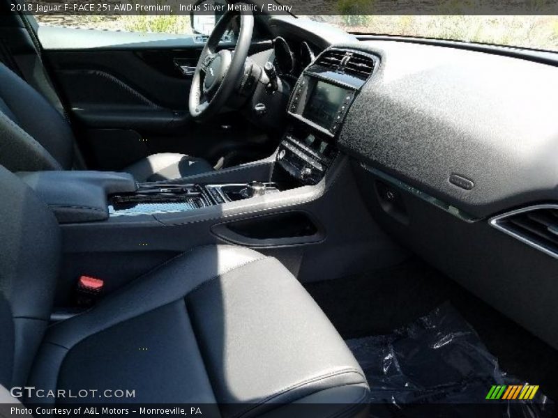 Indus Silver Metallic / Ebony 2018 Jaguar F-PACE 25t AWD Premium