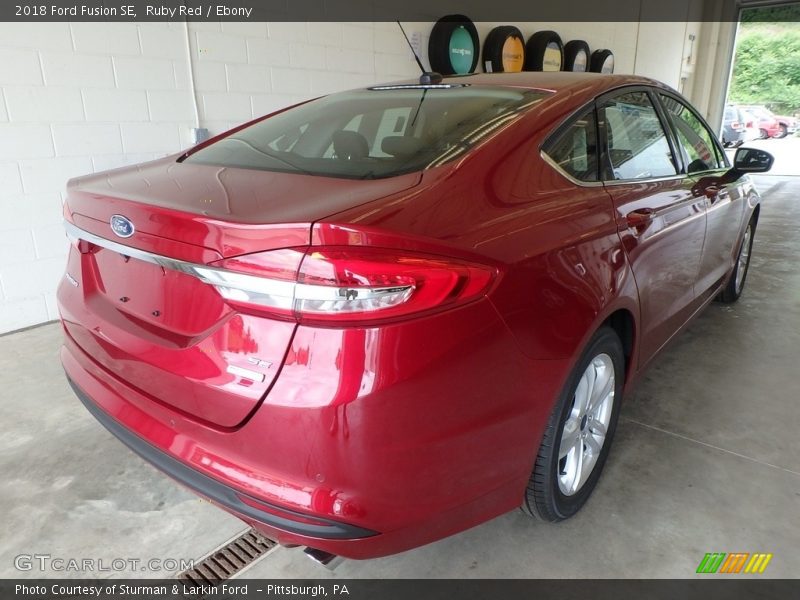 Ruby Red / Ebony 2018 Ford Fusion SE