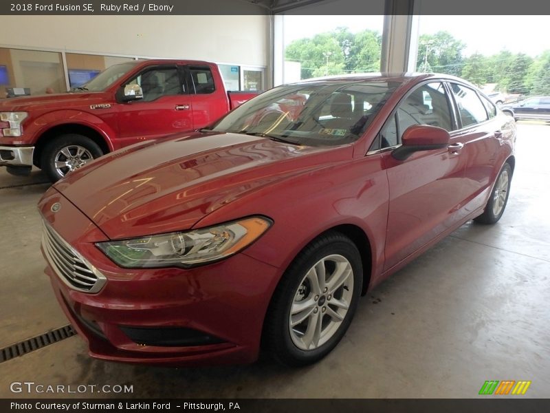 Ruby Red / Ebony 2018 Ford Fusion SE