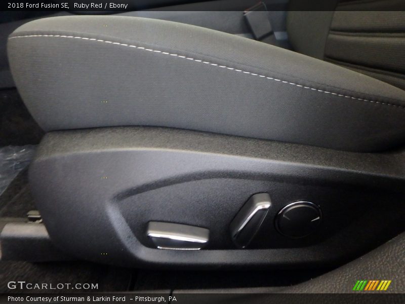 Ruby Red / Ebony 2018 Ford Fusion SE
