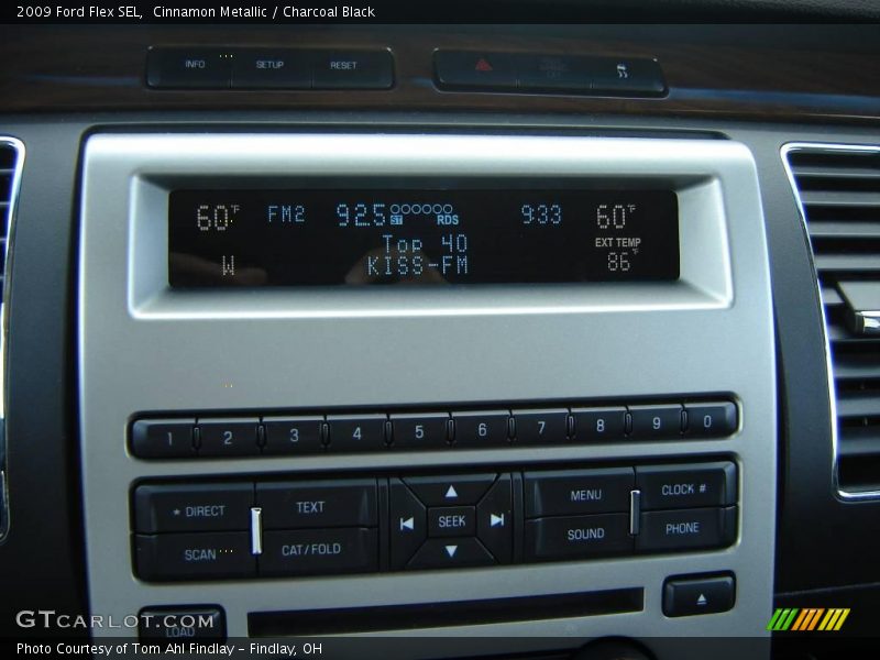 Cinnamon Metallic / Charcoal Black 2009 Ford Flex SEL