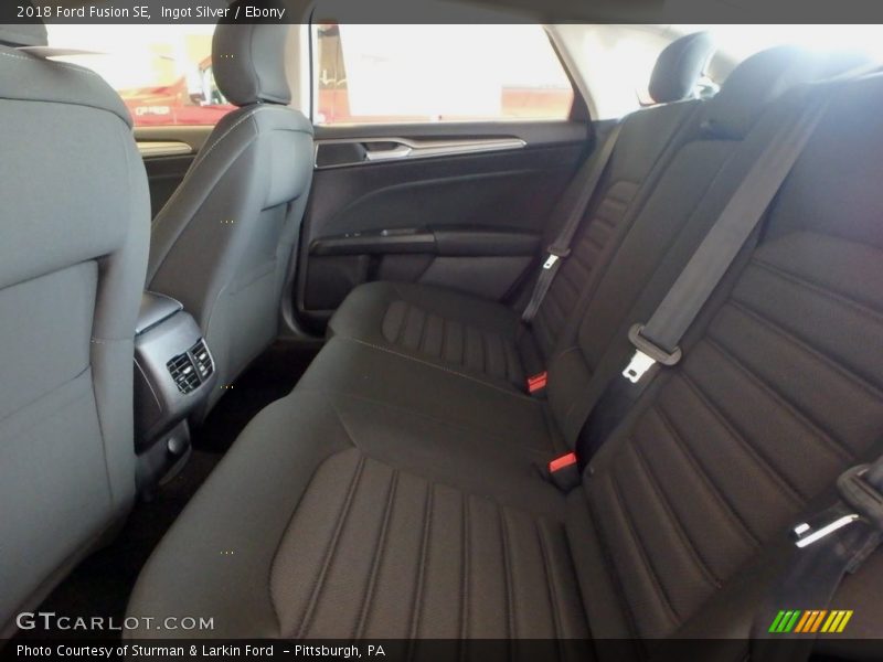 Ingot Silver / Ebony 2018 Ford Fusion SE