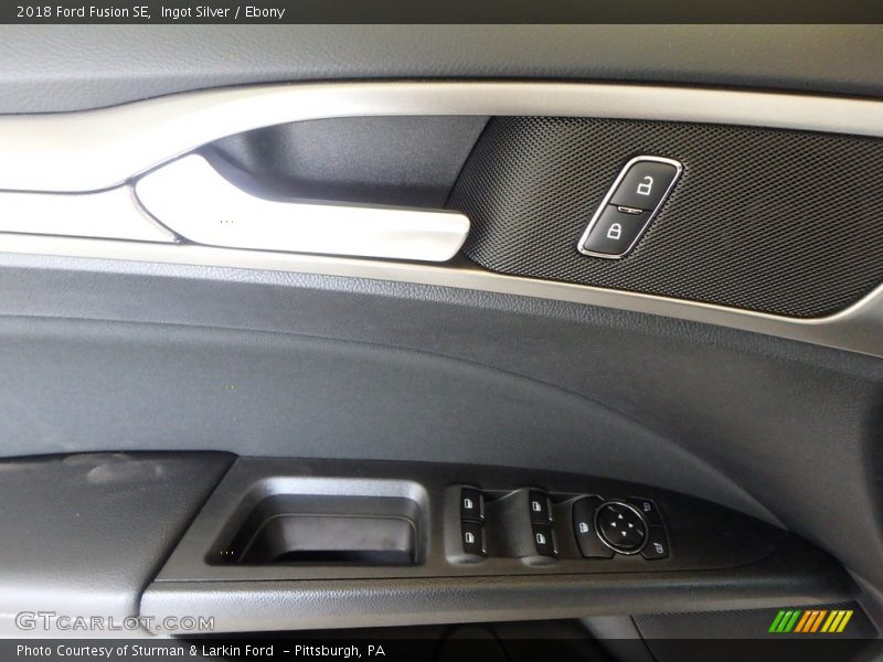 Ingot Silver / Ebony 2018 Ford Fusion SE