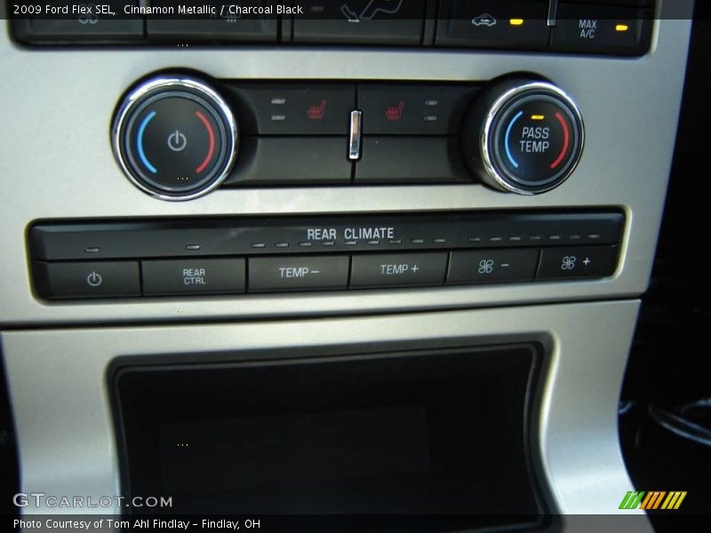 Cinnamon Metallic / Charcoal Black 2009 Ford Flex SEL