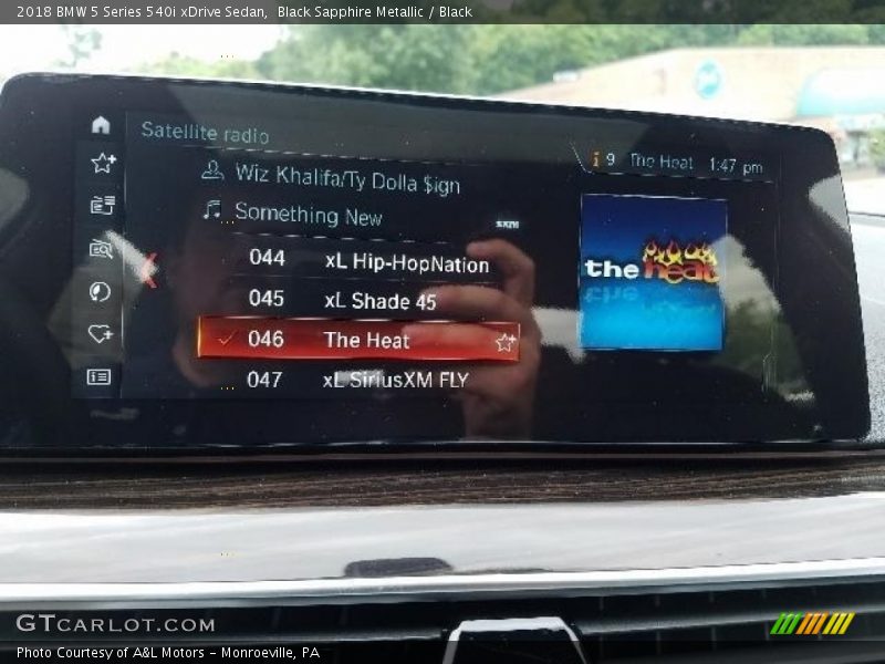 Black Sapphire Metallic / Black 2018 BMW 5 Series 540i xDrive Sedan