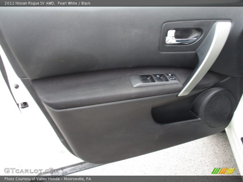 Pearl White / Black 2011 Nissan Rogue SV AWD